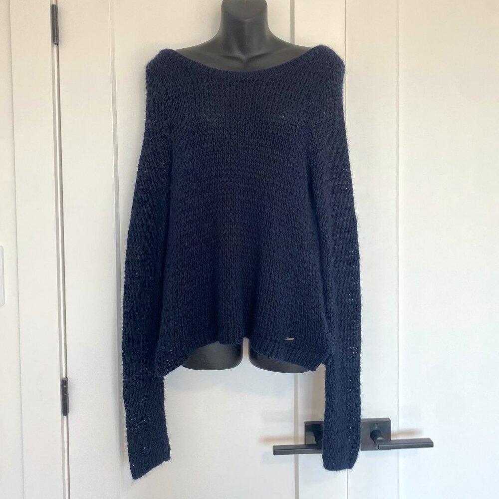 Abercrombie & Fitch Navy Long Sleeve Top